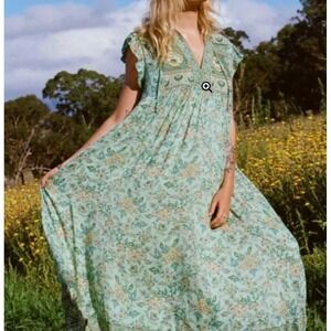 Spell & The Gypsy Collective Spell's Folksong House Dress in Sage Green Maxi MED